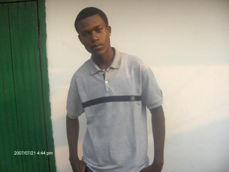 mk-zi repr�sente l� gosse congolais!no comment